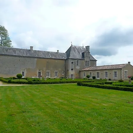 Bed & Breakfast Logis Du Chateau Du Bois Doucet Bignoux
