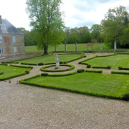 Bed & Breakfast Logis Du Chateau Du Bois Doucet Bignoux