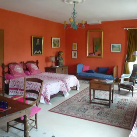 Logis Du Chateau Du Bois Doucet Bignoux